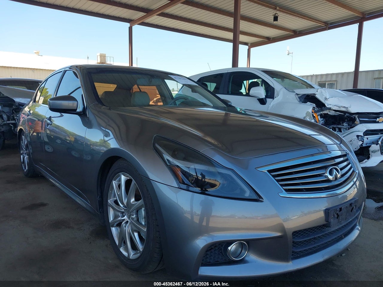 JN1CV6AP2CM****** · 2012 INFINITI G37 JOURNEY