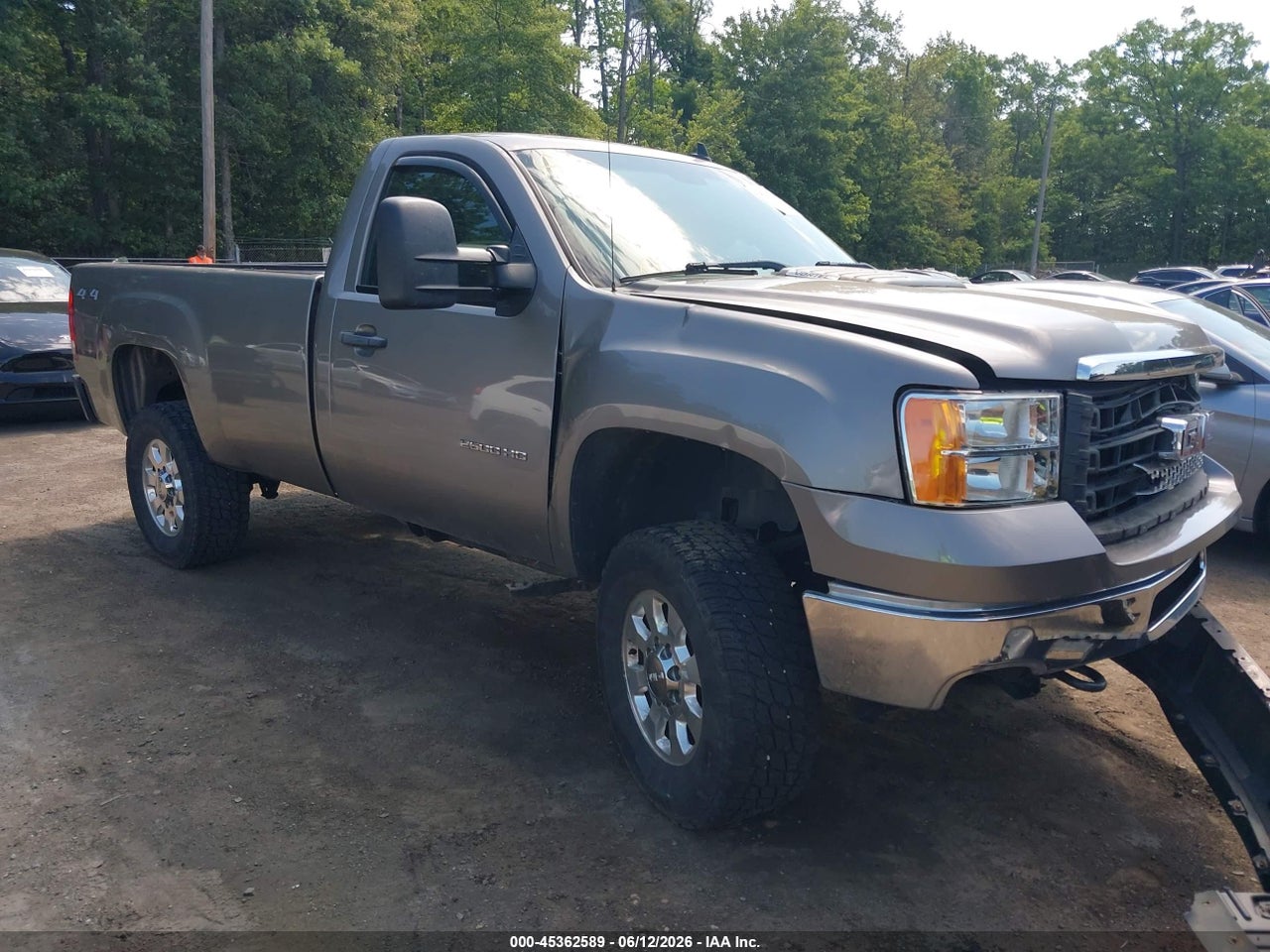 1GT020CG6DF****** · 2013 GMC SIERRA 2500HD SLE