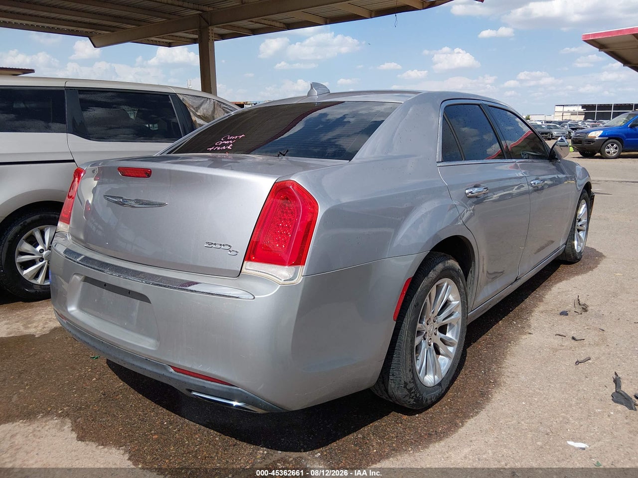 2C3CCAEG2FH****** · 2015 CHRYSLER 300C   · 4/11