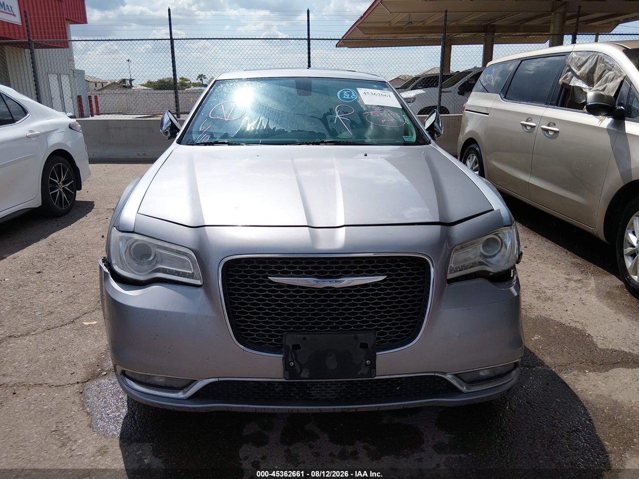 2C3CCAEG2FH****** · 2015 CHRYSLER 300C   · 6/11