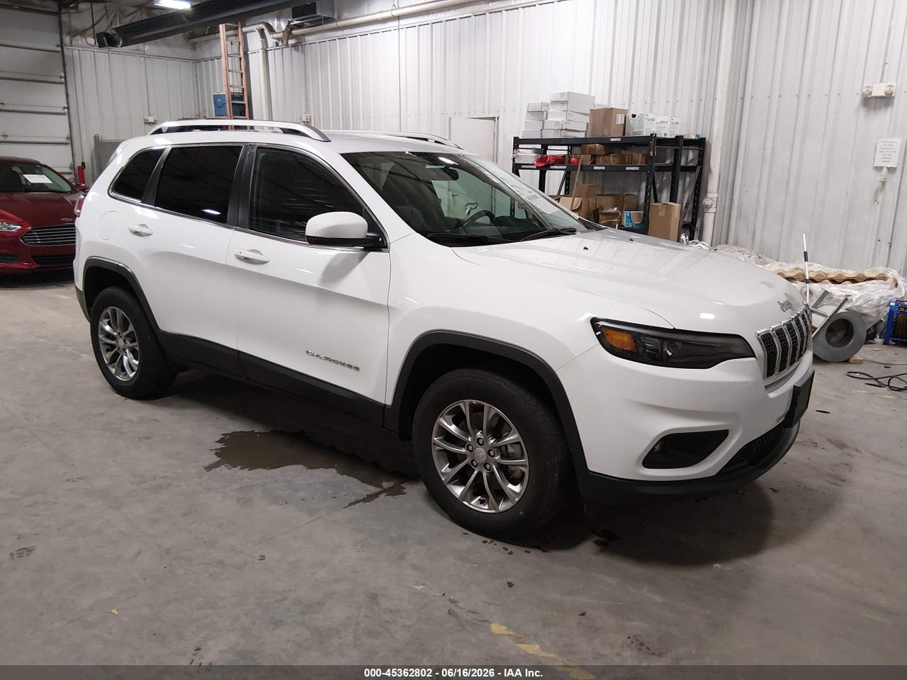 1C4PJMLB4KD****** · 2019 JEEP CHEROKEE LATITUDE PLUS 4X4