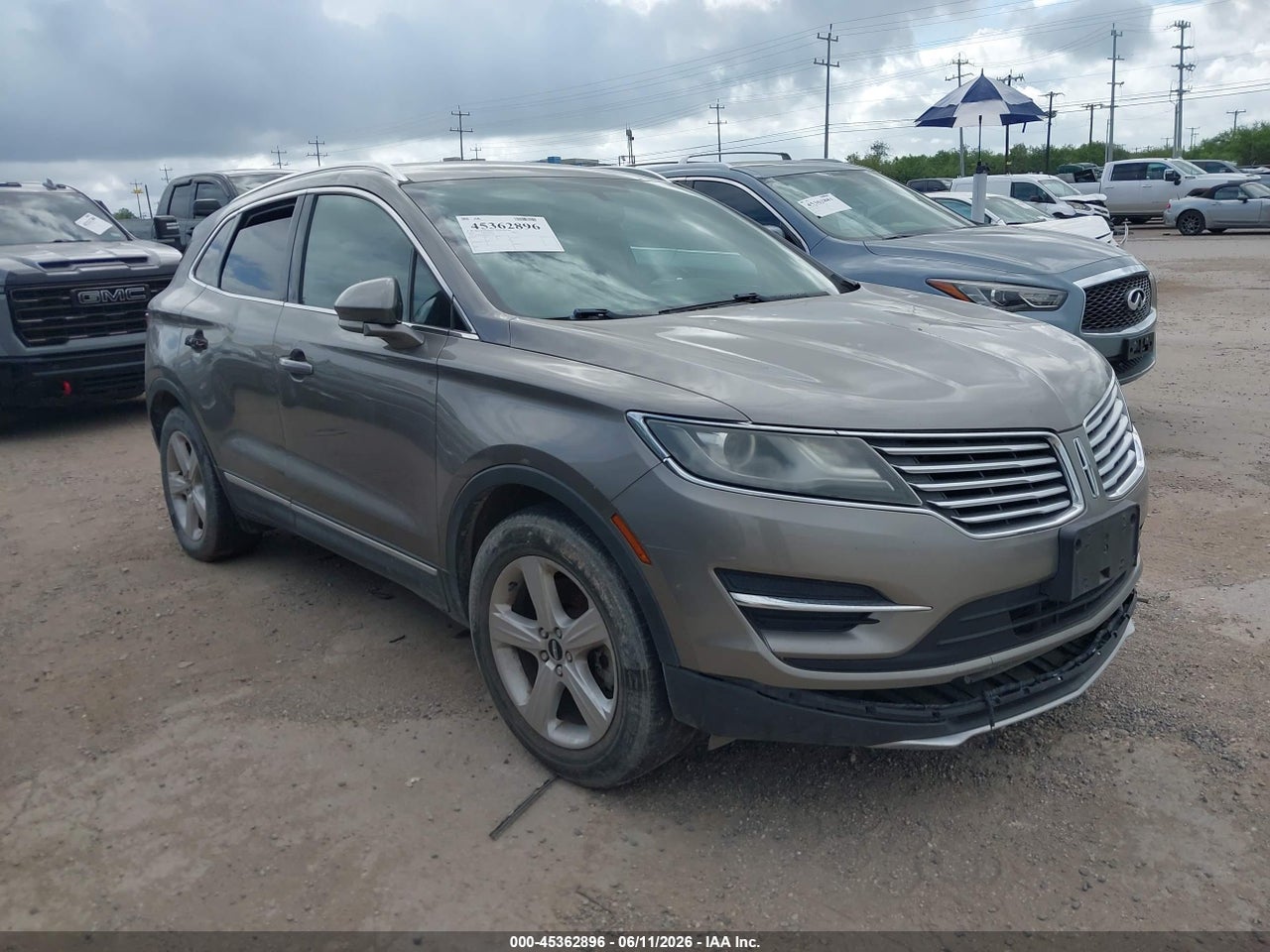 5LMCJ1C99GU****** · 2016 LINCOLN MKC PREMIER