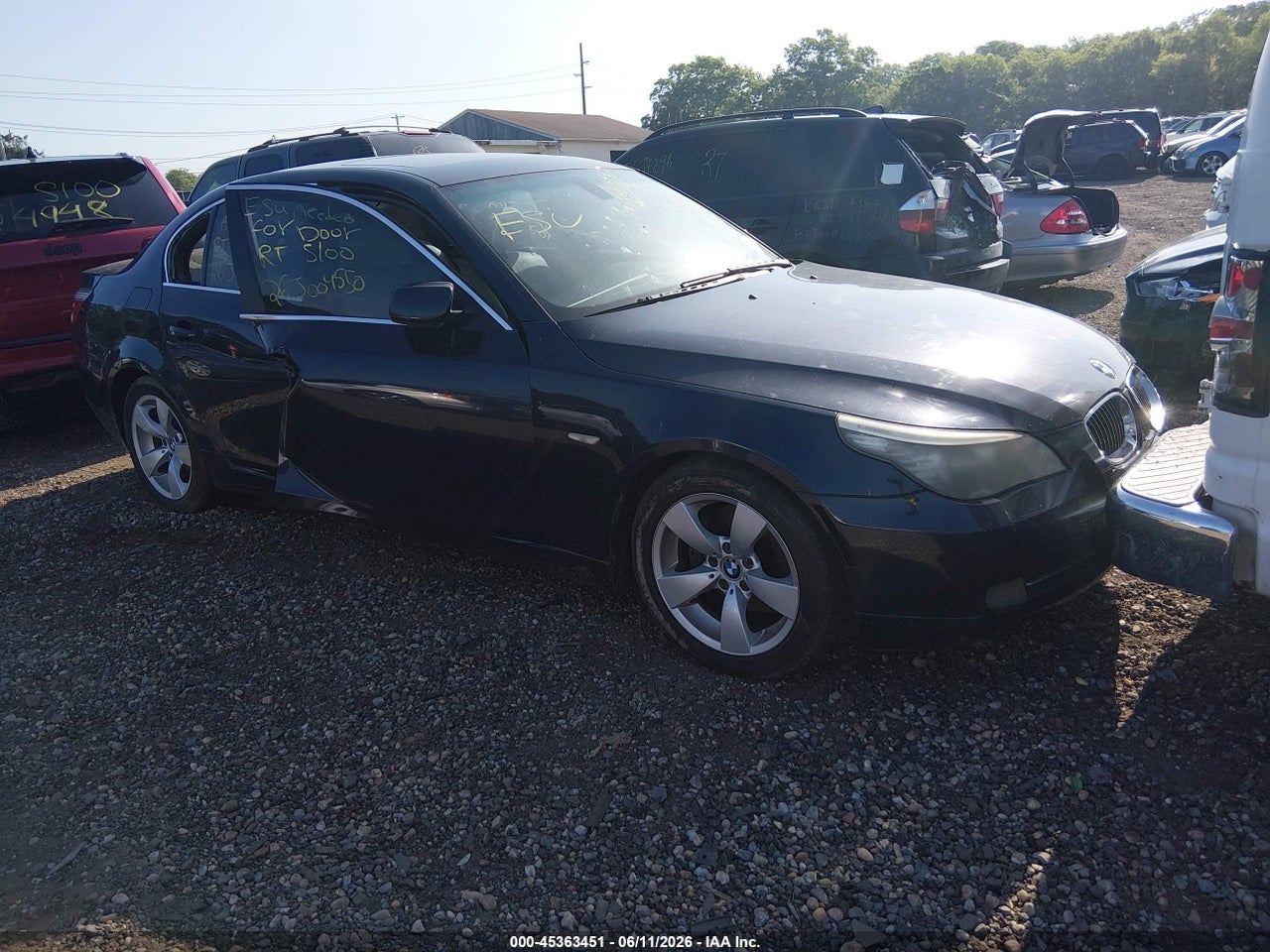 WBANU53538C****** · 2008 BMW 528I