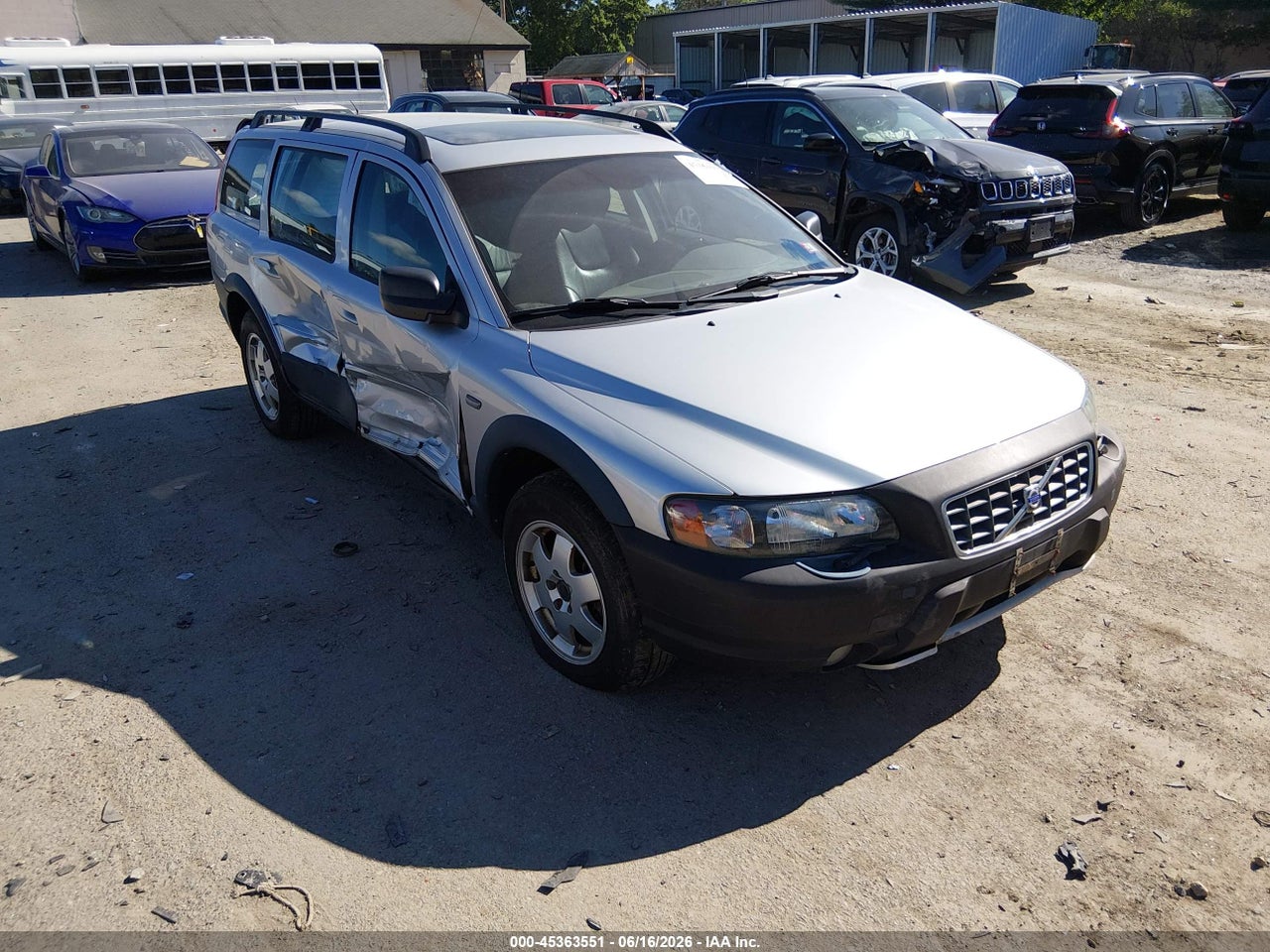YV1SZ59H741****** · 2004 VOLVO XC70 2.5T