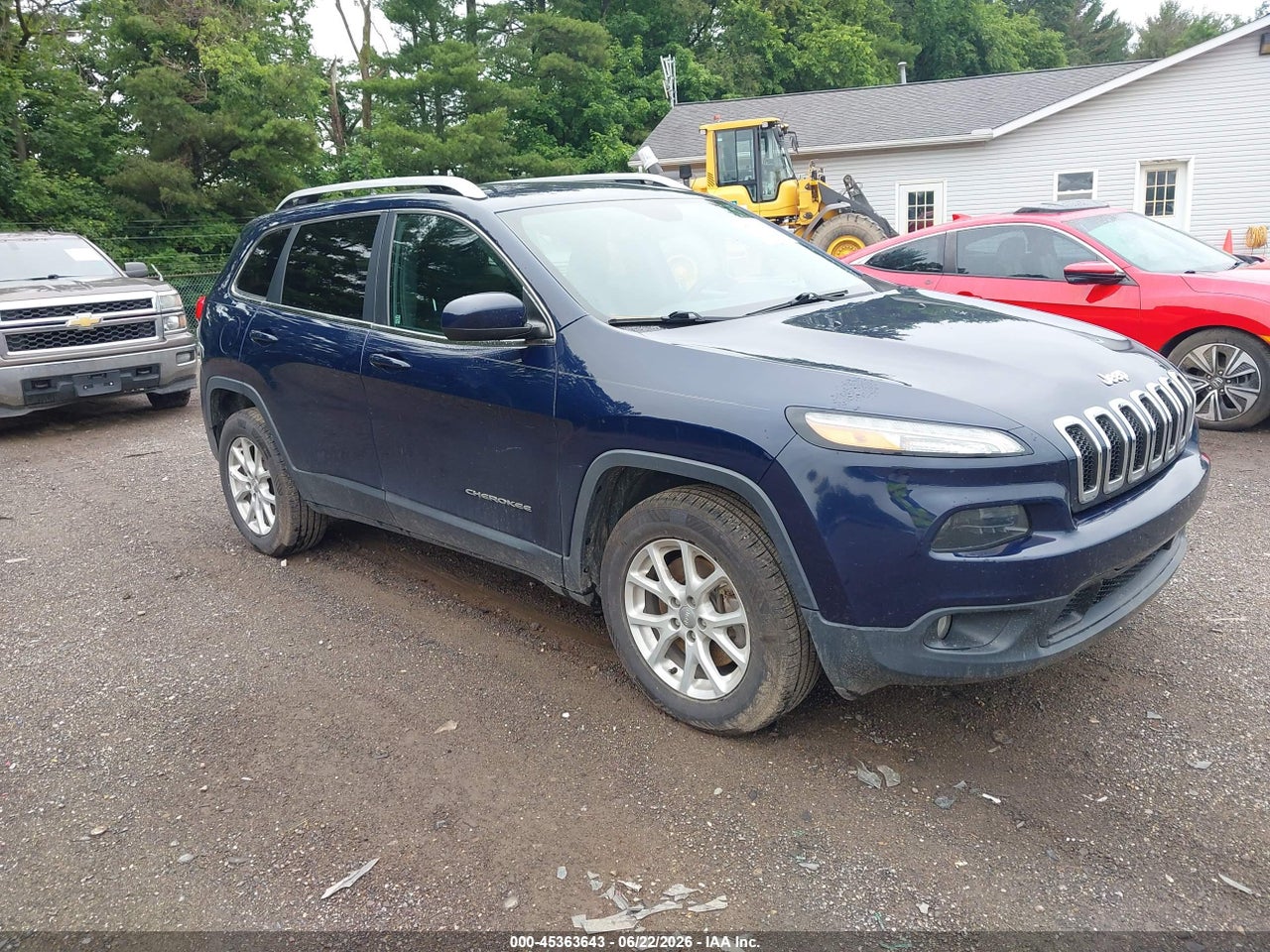 1C4PJMCSXGW****** · 2016 JEEP CHEROKEE LATITUDE