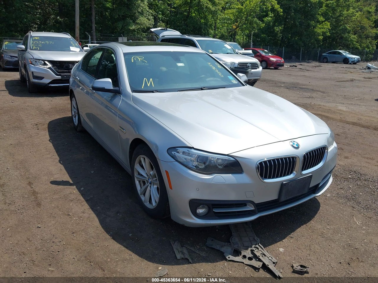 WBA5A5C57FD****** · 2015 BMW 528I