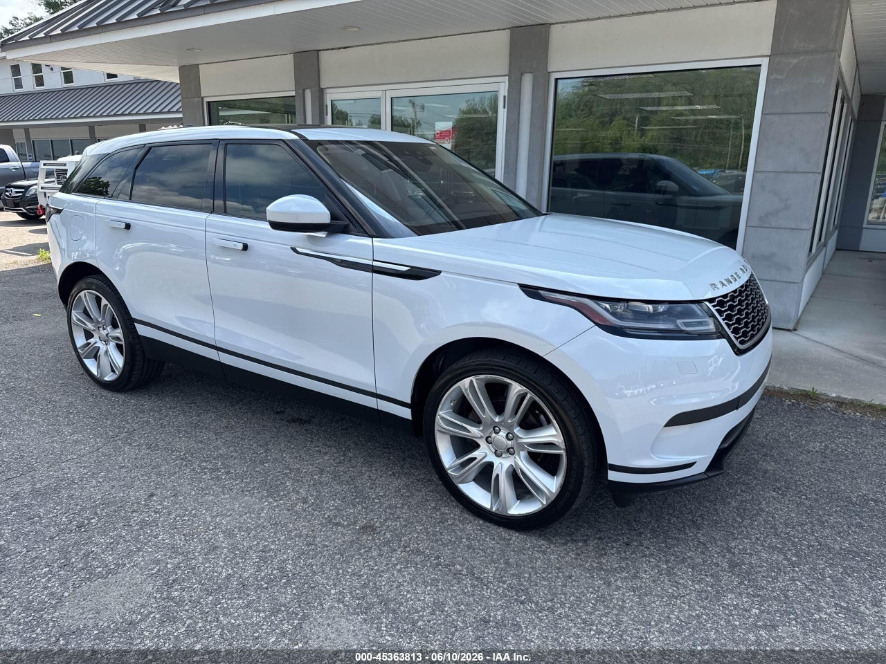 SALYB2RX0JA****** · 2018 LAND ROVER RANGE ROVER VELAR P250 S