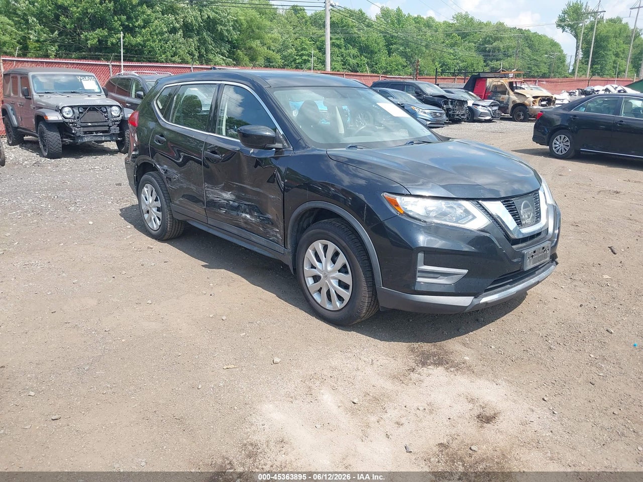 JN8AT2MV6HW****** · 2017 NISSAN ROGUE S