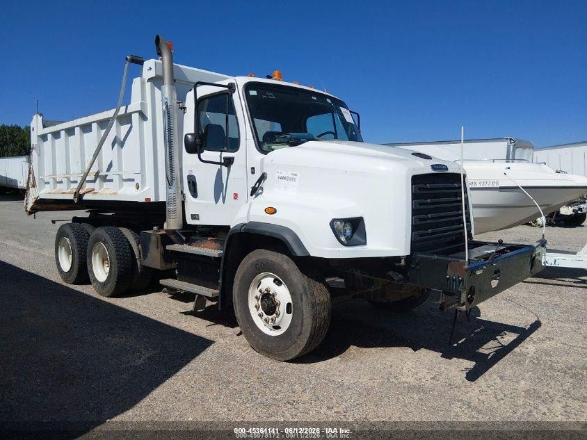 1FVHG3DV3HH****** · 2017 FREIGHTLINER 114SD