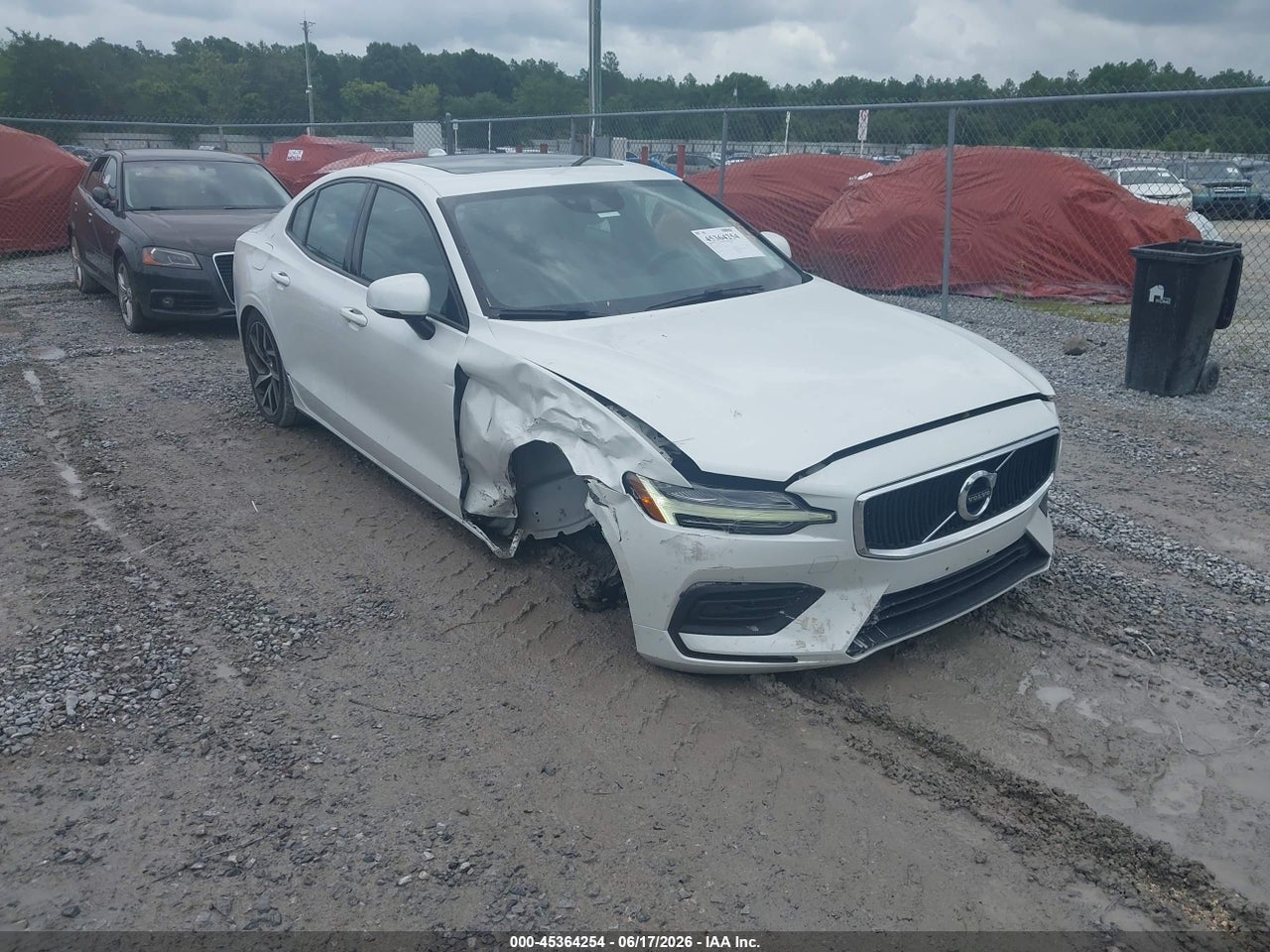 7JRA22TK9LG****** · 2020 VOLVO S60 T6 MOMENTUM
