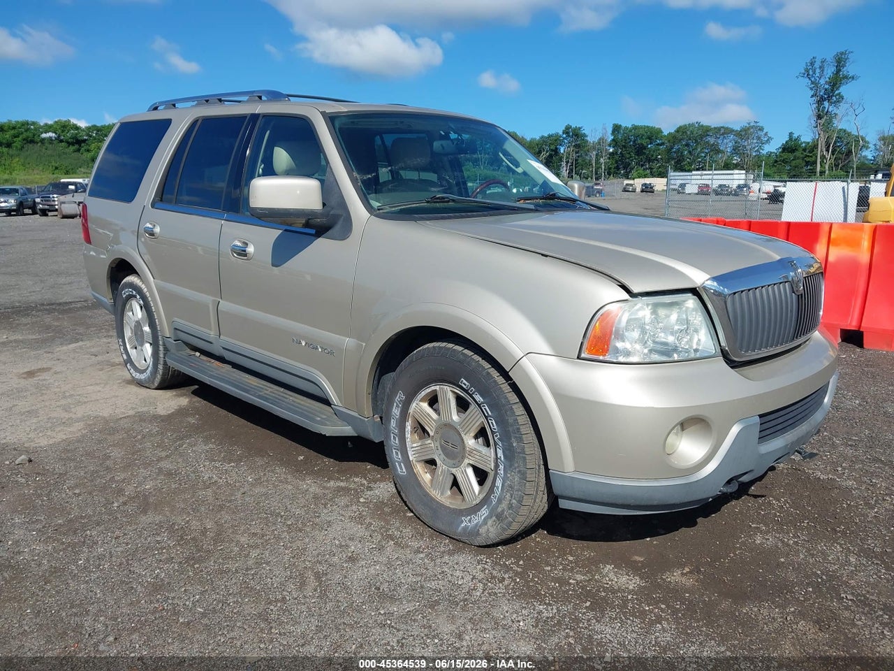 5LMFU28R74L****** · 2004 LINCOLN NAVIGATOR