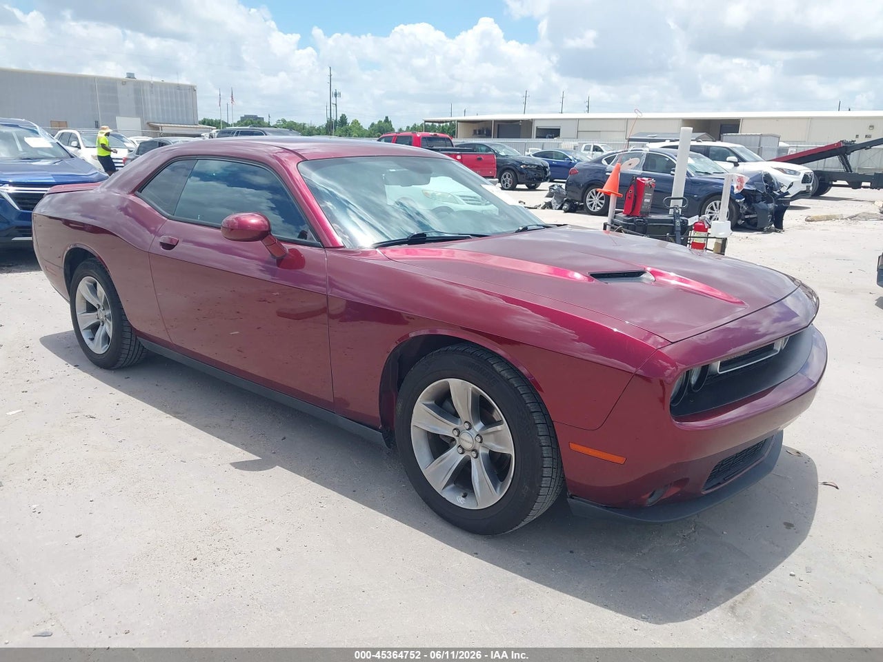 2C3CDZAG8JH****** · 2018 DODGE CHALLENGER SXT
