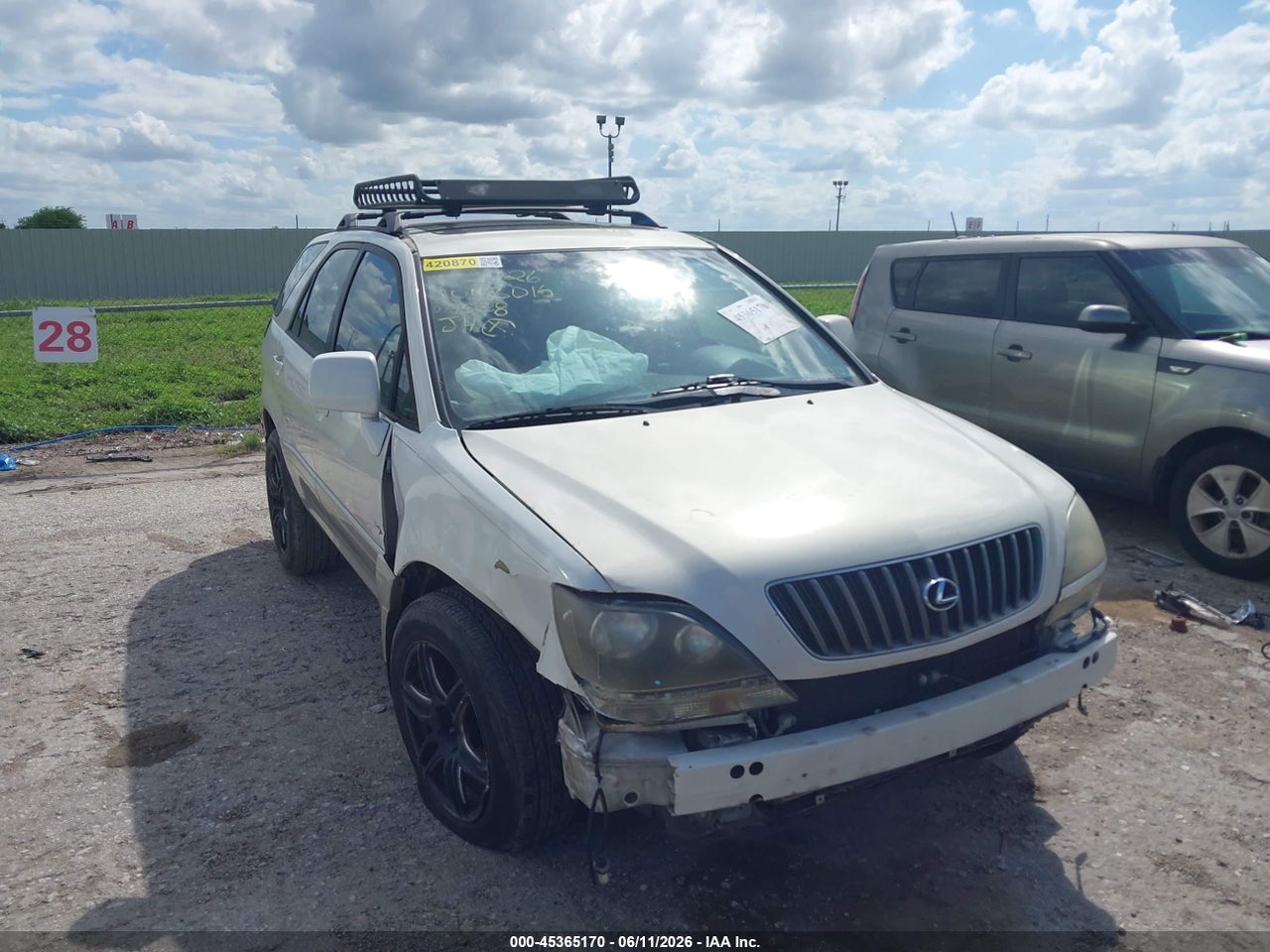 JT6GF10U5Y0****** · 2000 LEXUS RX 300