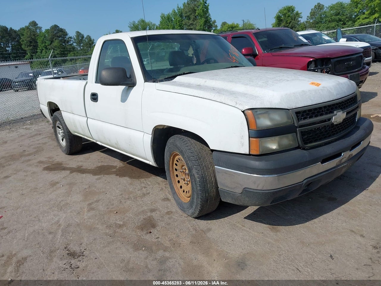 1GCEC14X67Z****** · 2007 CHEVROLET SILVERADO 1500 CLASSIC WORK TRUCK