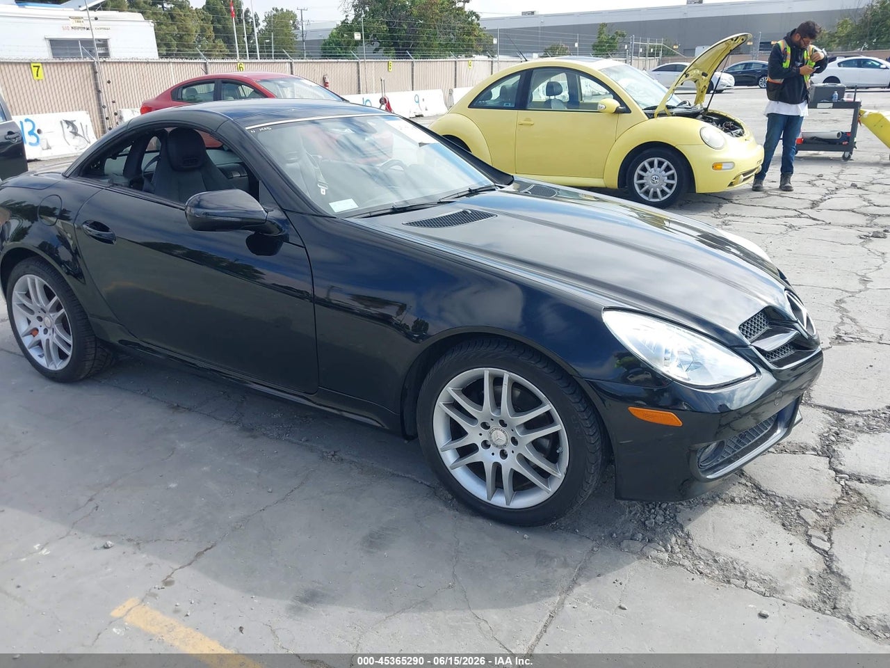 WDBWK54F09F****** · 2009 MERCEDES-BENZ SLK 300
