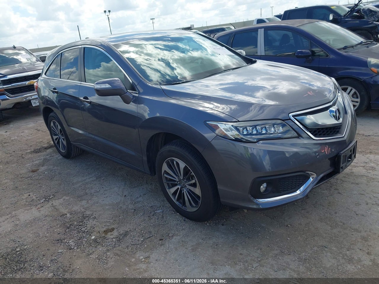 5J8TB3H70HL****** · 2017 ACURA RDX ADVANCE PACKAGE