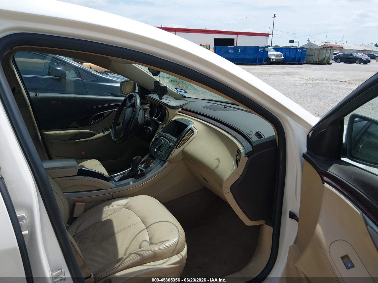 2011 BUICK LACROSSE CXL · 5/11