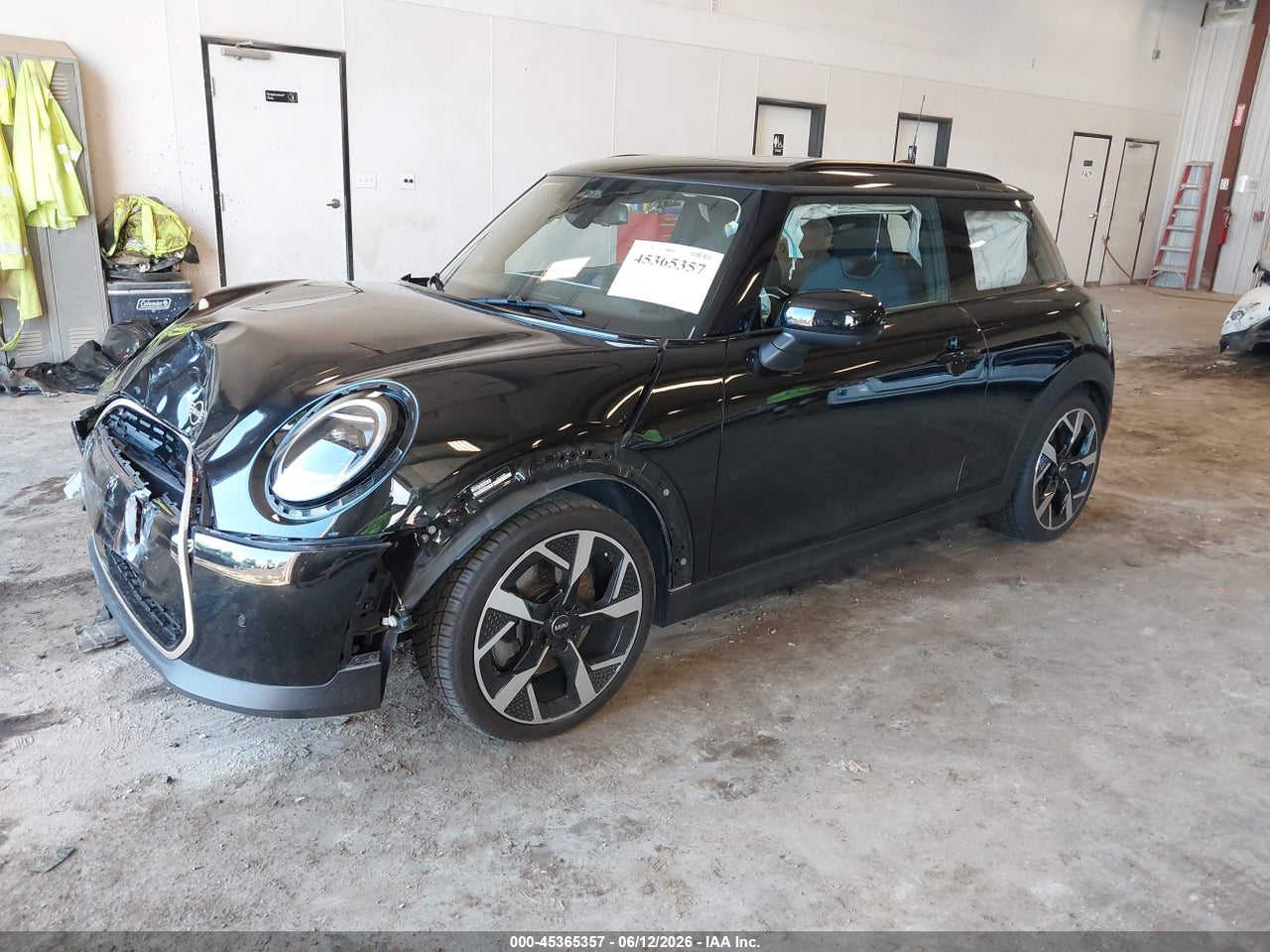 2025 MINI HARDTOP COOPER S · 2/11