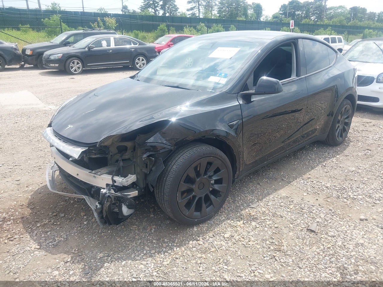 2024 TESLA MODEL Y LONG RANGE DUAL MOTOR ALL-WHEEL DRIVE · 2/11
