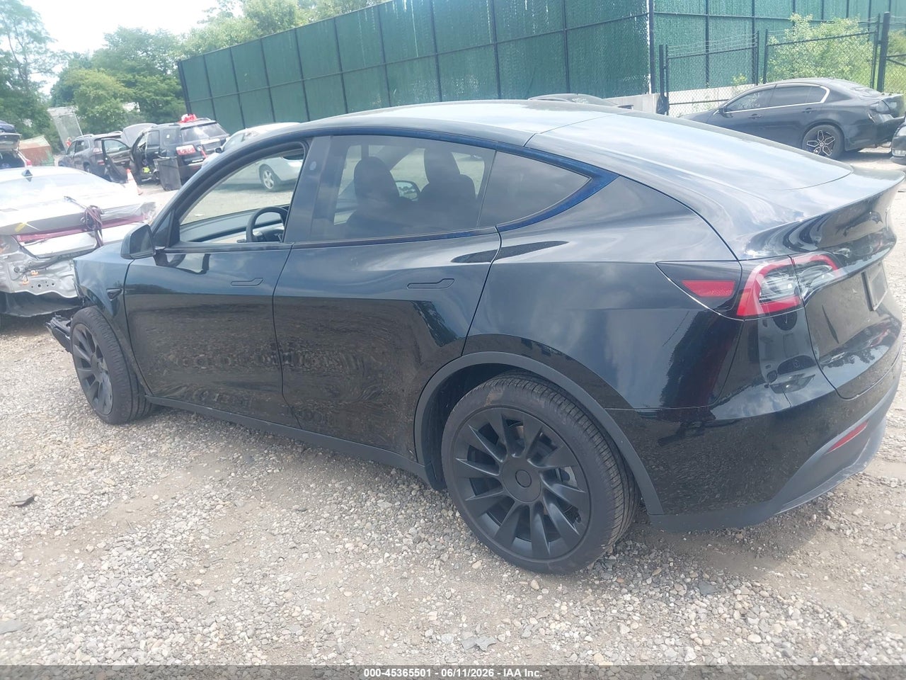 2024 TESLA MODEL Y LONG RANGE DUAL MOTOR ALL-WHEEL DRIVE · 3/11