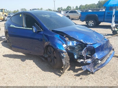 7SAYGAEE1SF****** · 2025 TESLA MODEL Y LONG RANGE DUAL MOTOR ALL-WHEEL DRIVE