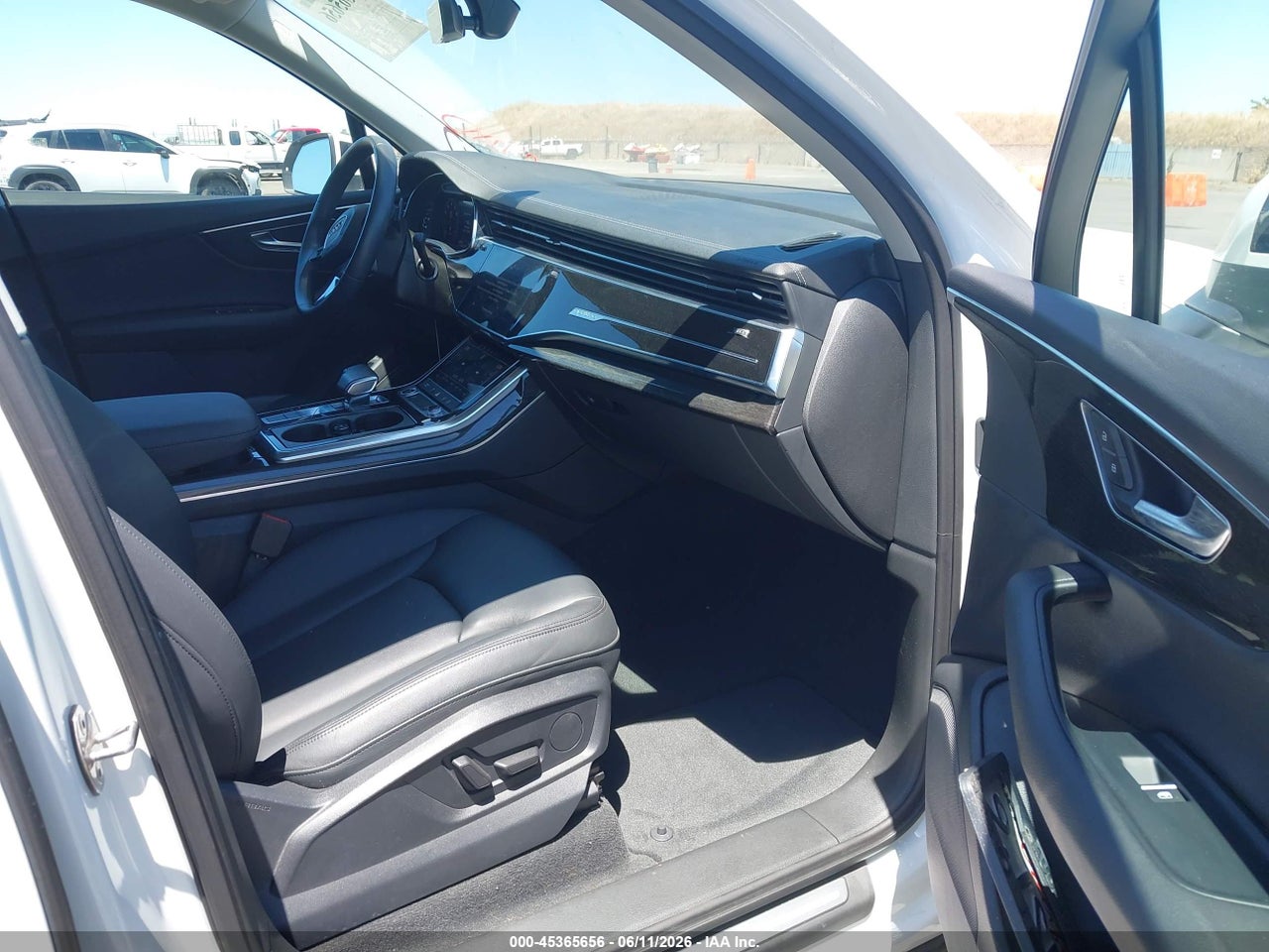 2023 AUDI Q7 PREMIUM 45 TFSI QUATTRO TIPTRONIC · 5/11