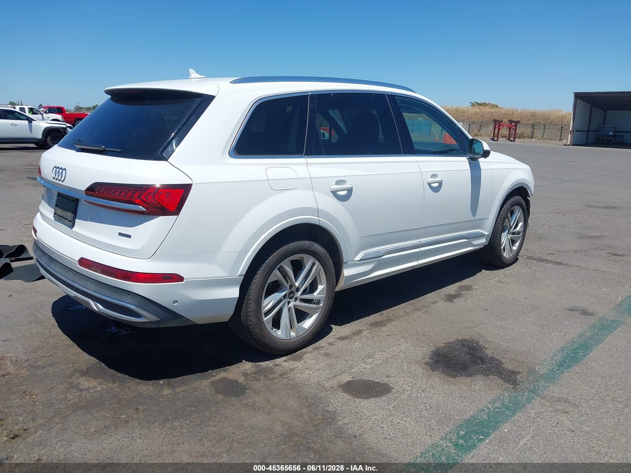 2023 AUDI Q7 PREMIUM 45 TFSI QUATTRO TIPTRONIC · 4/11