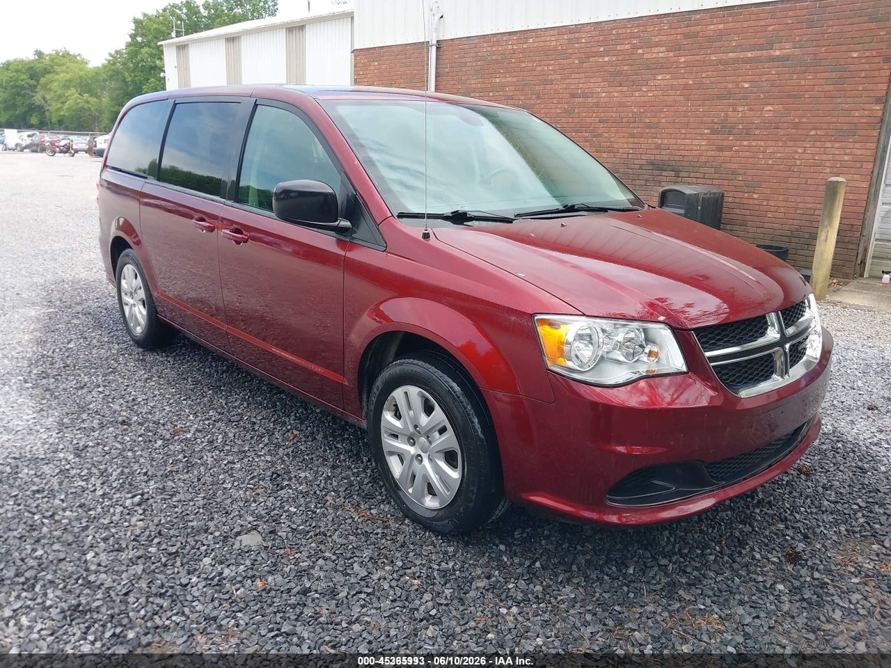 2C4RDGBG4JR****** · 2018 DODGE GRAND CARAVAN SE