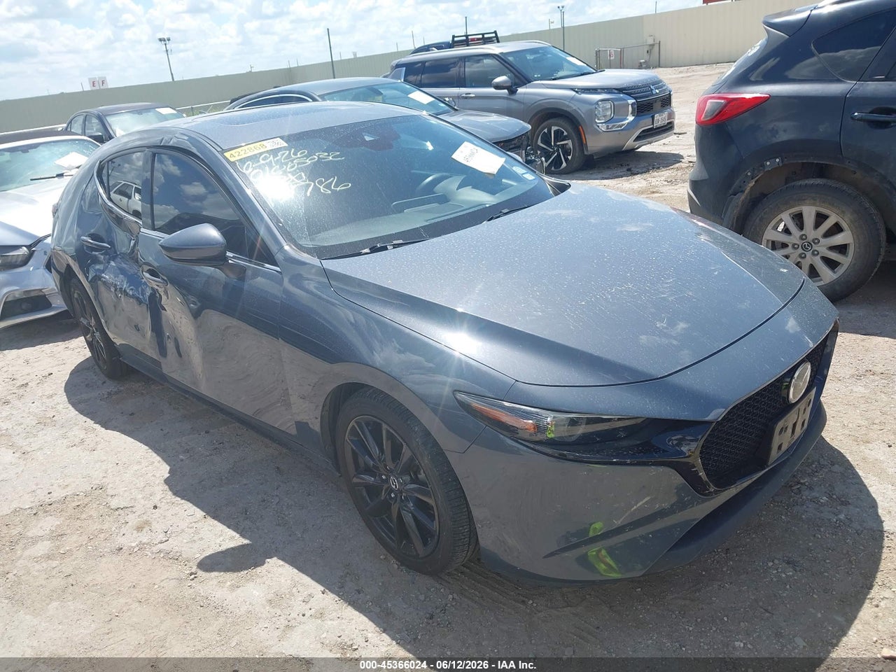JM1BPANM0K1****** · 2019 MAZDA MAZDA3 PREMIUM PACKAGE