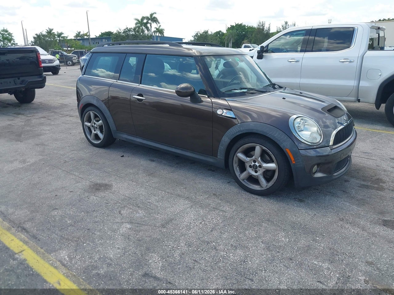 WMWMM3C52AT****** · 2010 MINI COOPER S CLUBMAN