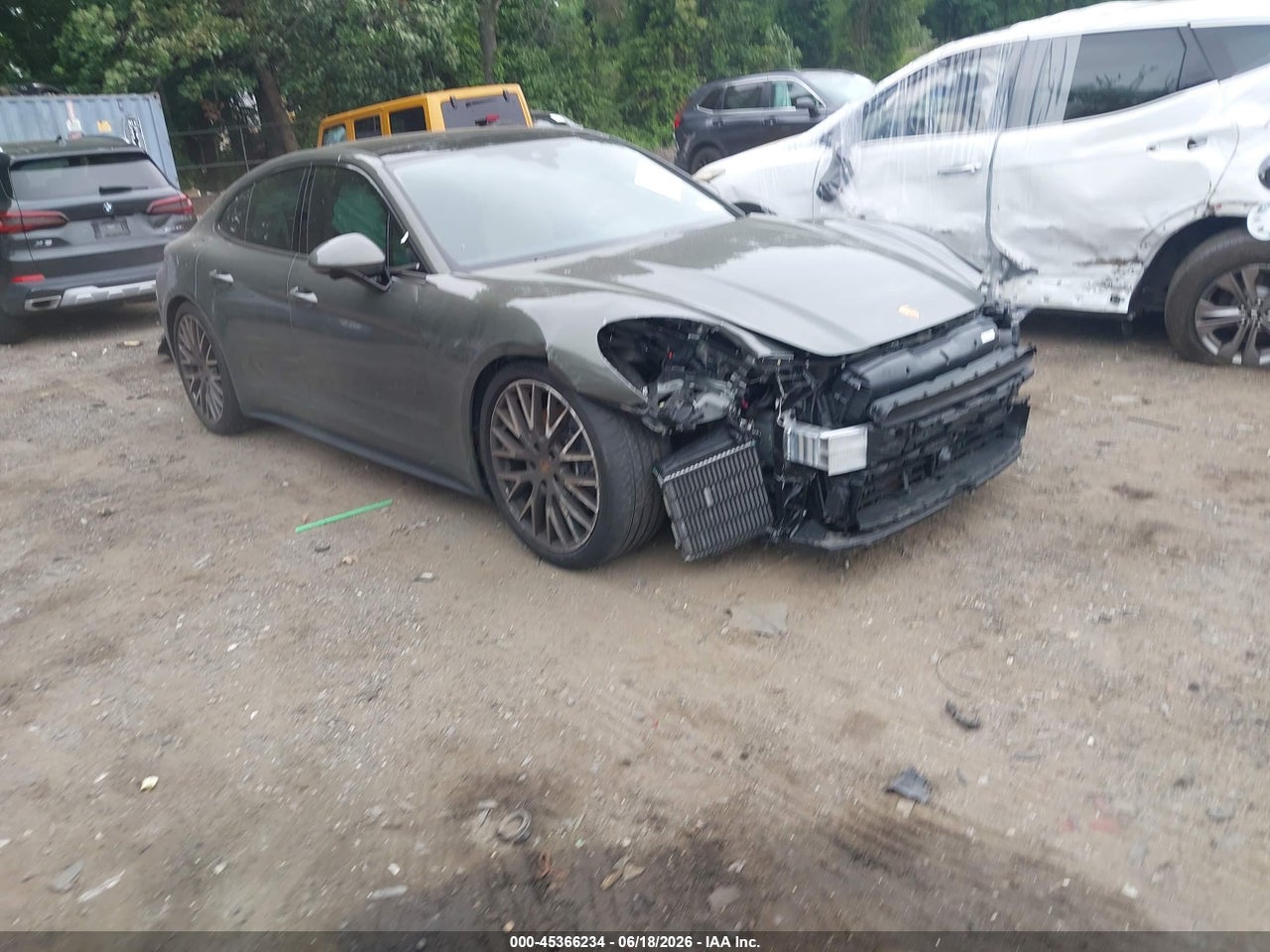 WP0AA2YA2SL****** · 2025 PORSCHE PANAMERA 4