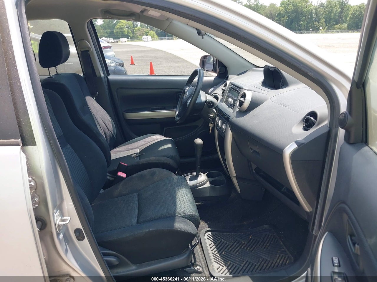 2006 SCION XA · 5/11