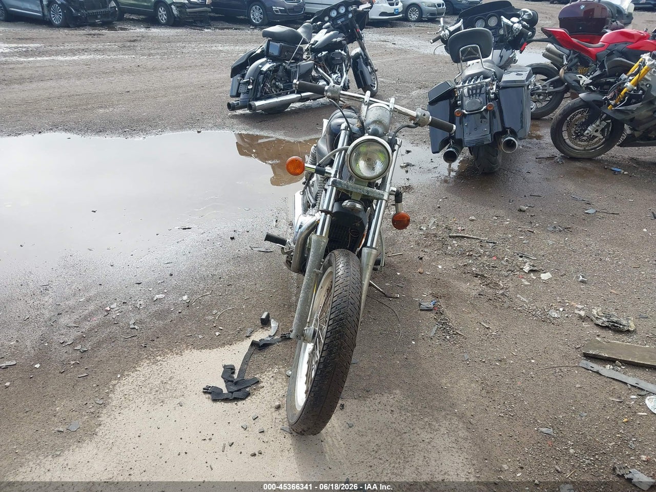 1986 SUZUKI VS700 · 5/11