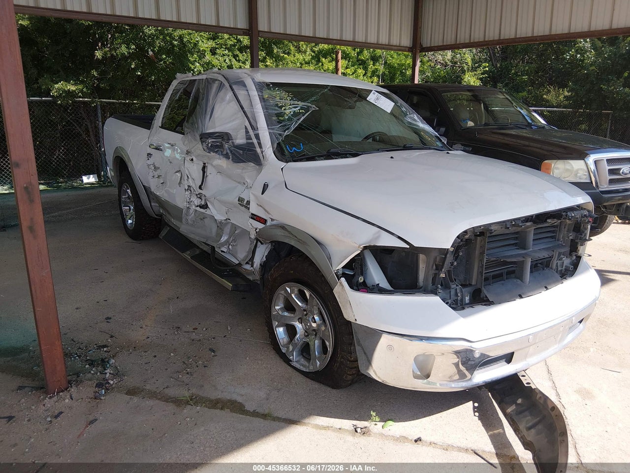 1C6RR6NM4ES****** · 2014 RAM 1500 LARAMIE