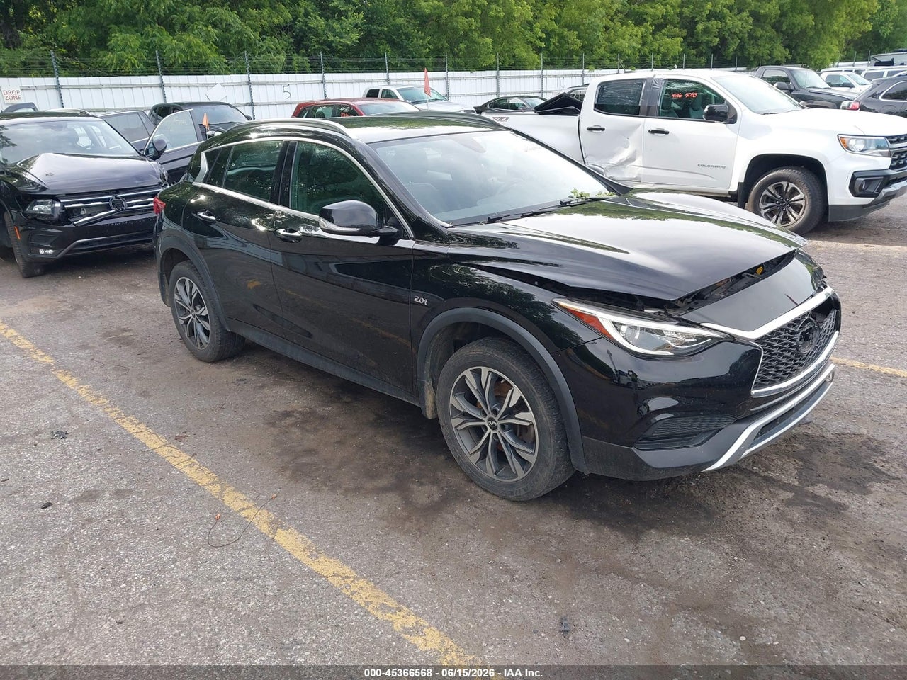 SJKCH5CRXJA****** · 2018 INFINITI QX30 LUXE
