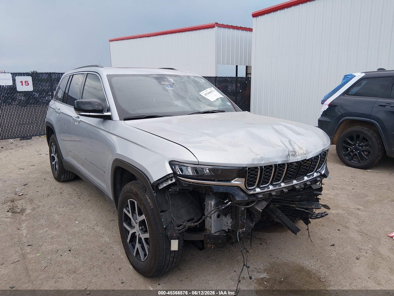 1C4RJHBG7S8****** · 2025 JEEP GRAND CHEROKEE LIMITED 4X4