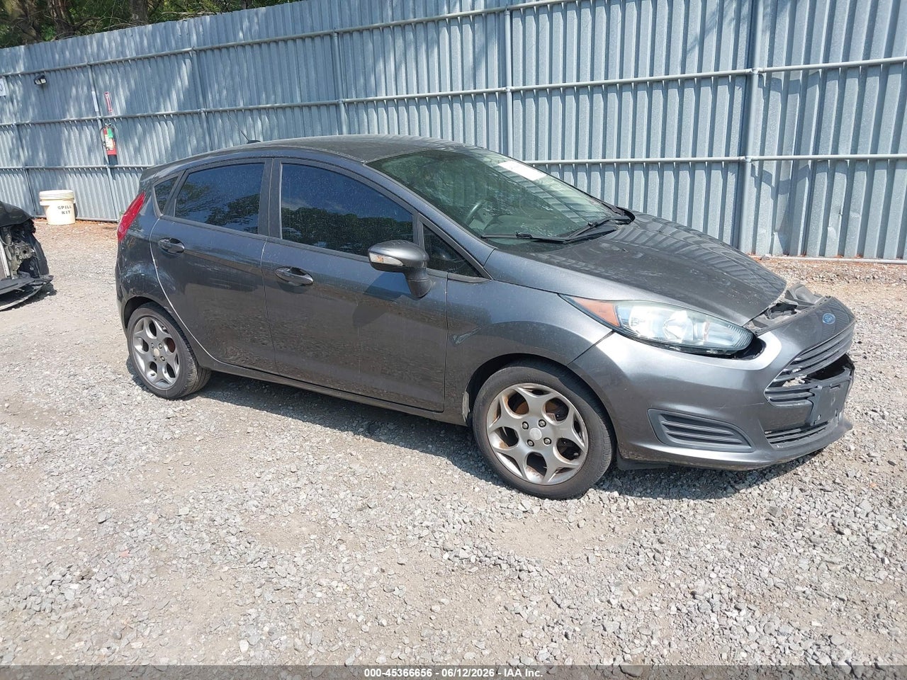 3FADP4EJ0GM****** · 2016 FORD FIESTA SE