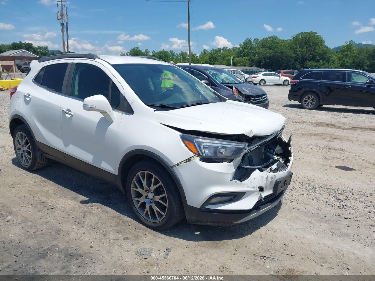 KL4CJ1SBXJB****** · 2018 BUICK ENCORE SPORT TOURING