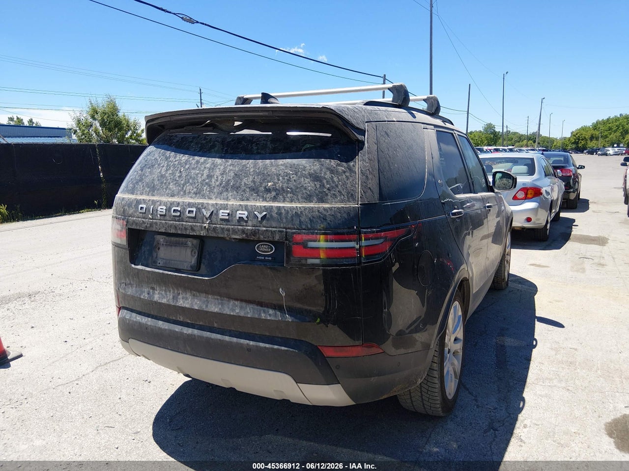 2017 LAND ROVER DISCOVERY HSE LUXURY · 4/11