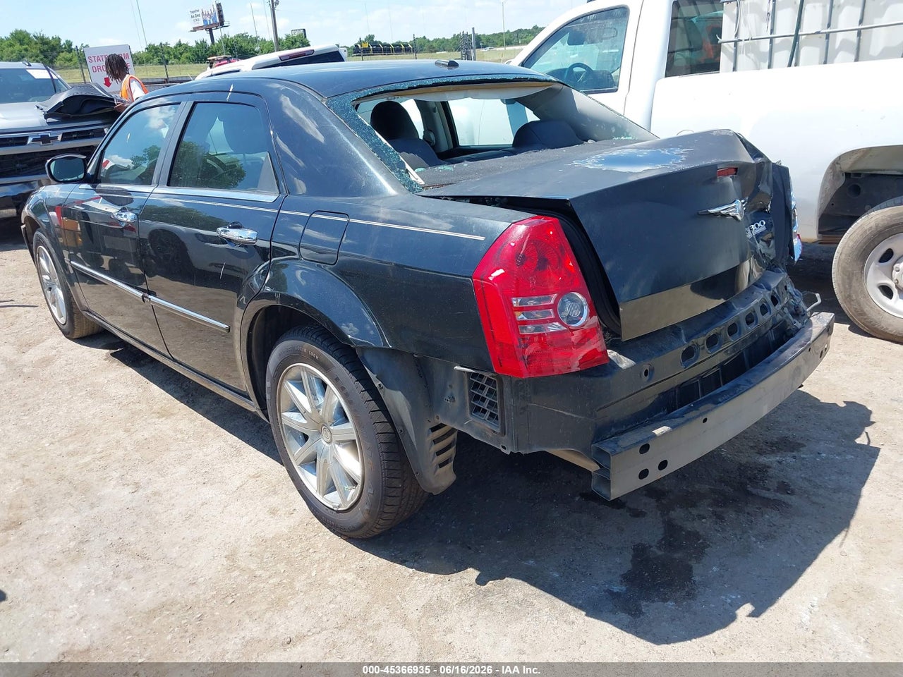 2010 CHRYSLER 300 TOURING/SIGNATURE SERIES/EXECUTIVE SERIES · 3/11