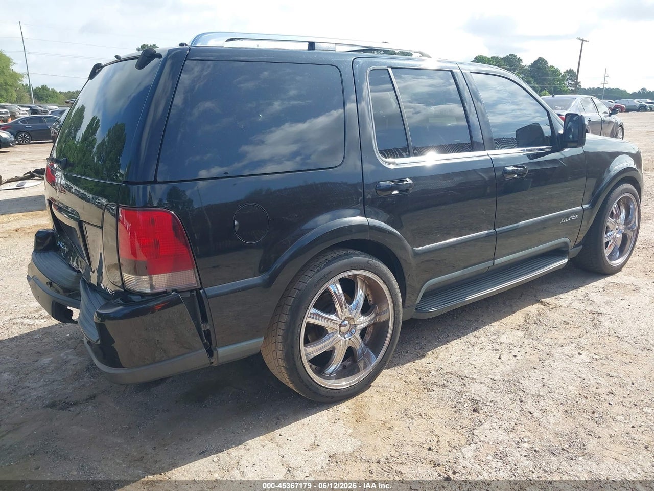 2005 LINCOLN AVIATOR · 4/11