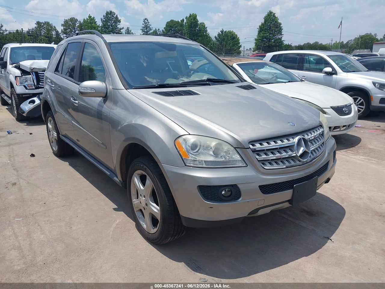 4JGBB86E58A****** · 2008 MERCEDES-BENZ ML 350 4MATIC