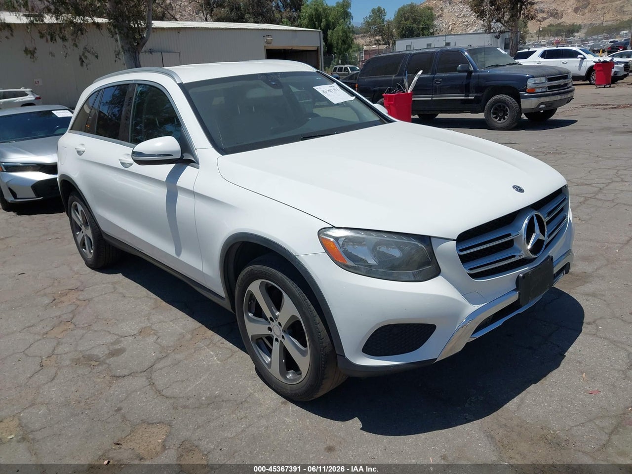 WDC0G4JB0GF****** · 2016 MERCEDES-BENZ GLC 300
