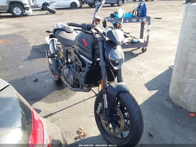 ZDMMAMDTXNB****** · 2022 DUCATI MONSTER