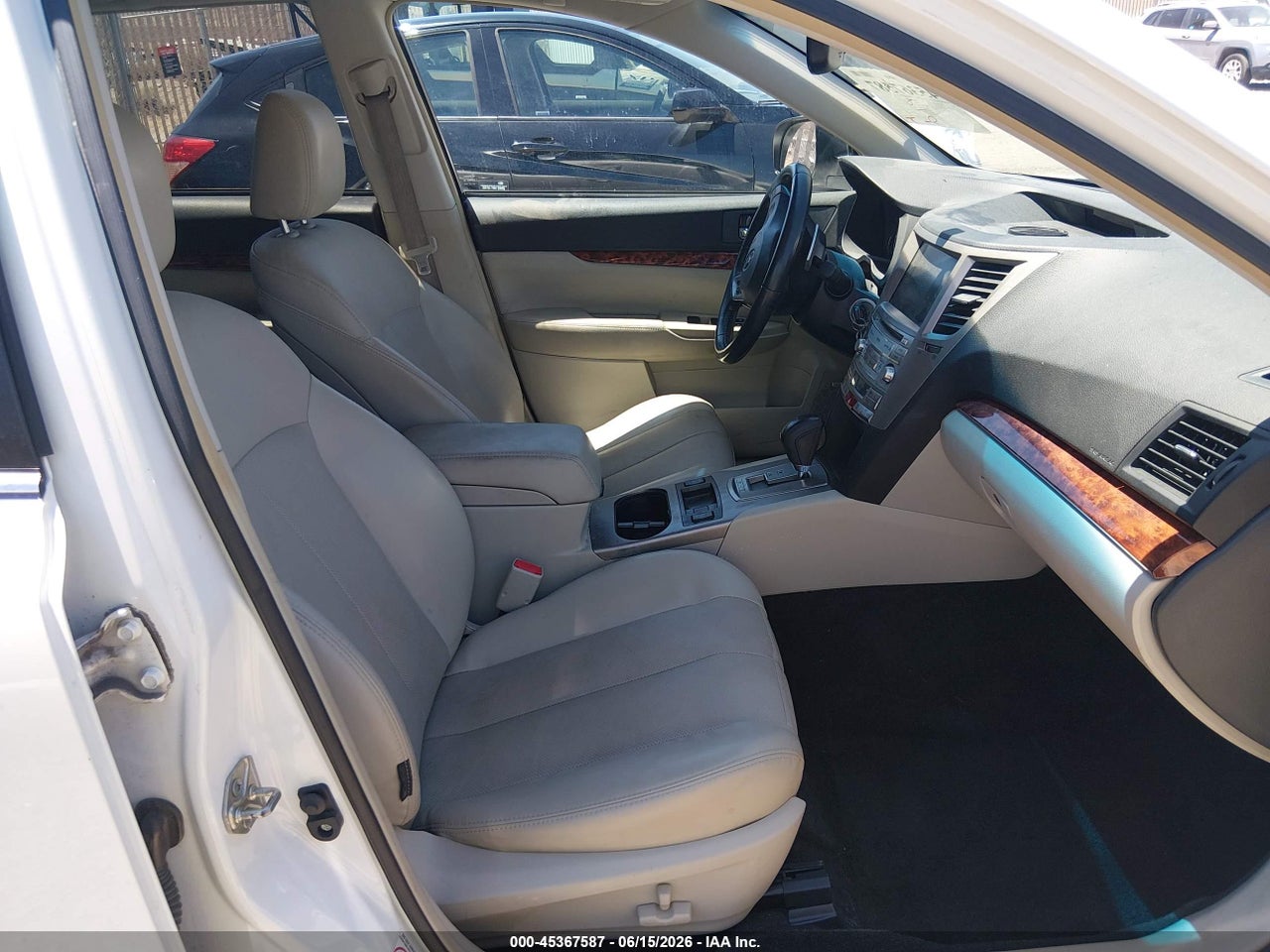 2012 SUBARU OUTBACK 3.6R LIMITED · 5/11