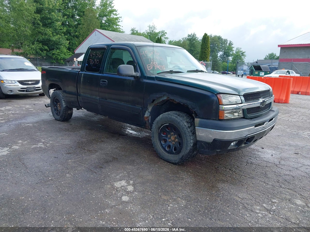 2GCEK19T551****** · 2005 CHEVROLET SILVERADO 1500 Z71