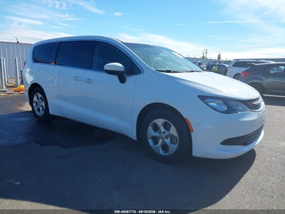 2017 CHRYSLER PACIFICA LX