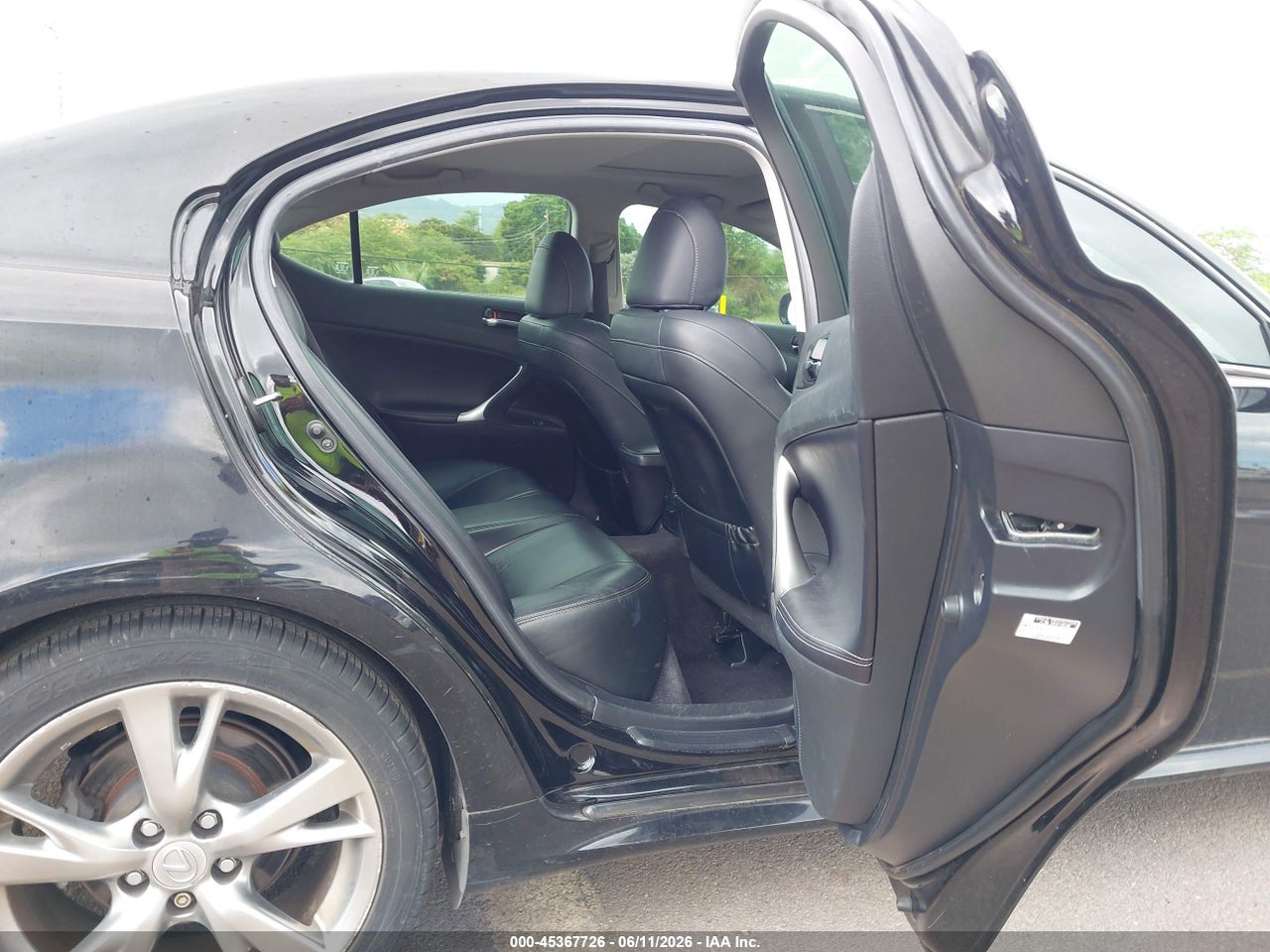 JTHBK262995****** · 2009 LEXUS IS 250 · 8/11