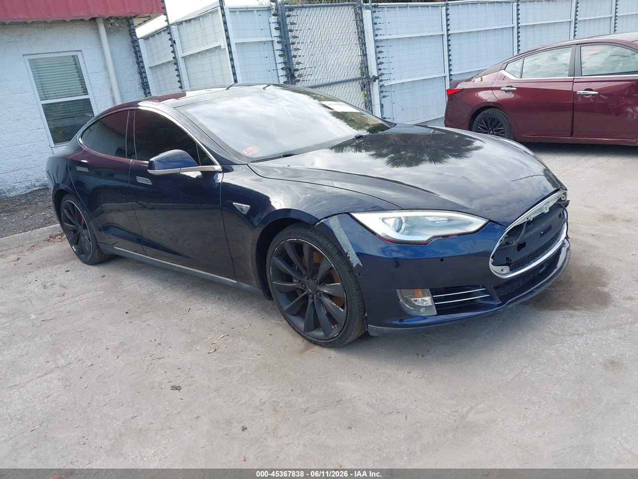 5YJSA1H17EF****** · 2014 TESLA MODEL S P85