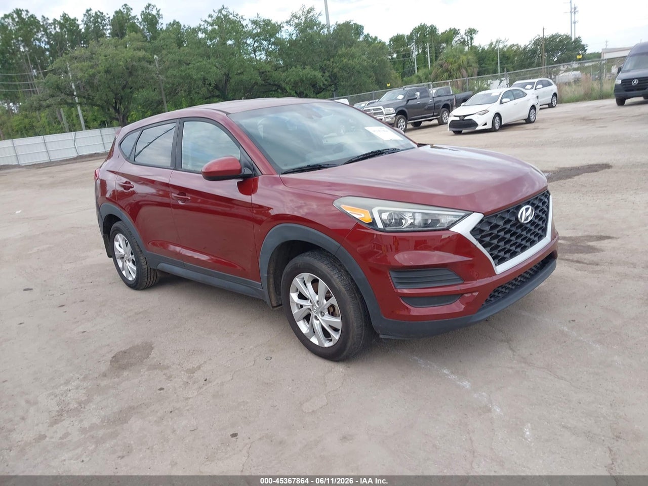 KM8J23A47KU****** · 2019 HYUNDAI TUCSON SE